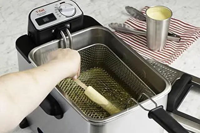 Alt view image 4 of 7 - T-Fal Deep Fryer, Friteuse, Deep Fryer Basket, Automatic Oil Filter, Ultimate EZ Clean, 3.5L, Stainless Steel, Silver, 7211001466