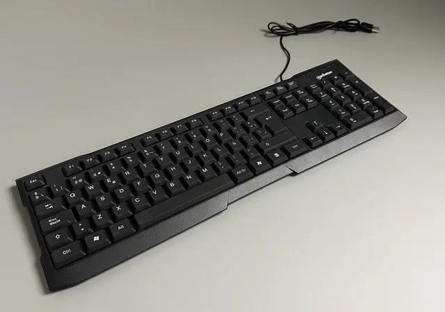 Alt view image 5 of 6 - MANHATTAN Teclado USB Mejorado con Distribución en Español | Escritura Silenciosa, Diseño Ergonómico, Duradero, Compatible con Windows - 181242