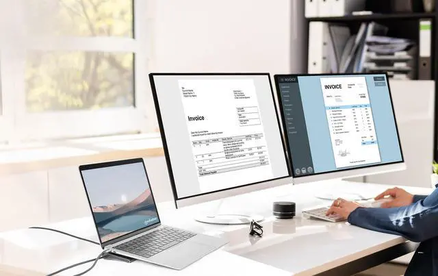 Alt view image 10 of 14 - USB-C DOCK/HUB/READER 10-PORT