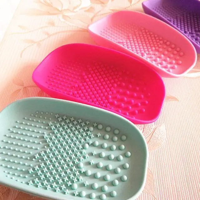 Alt view image 2 of 7 - Oval Soap Holder Shape Silicone Foundation Cleaning Tools Makeup Brush Cleaner Mat Beauty Makeup Tools