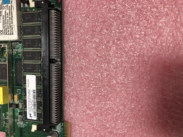 Alt view image 4 of 5 - IBM 13N2198 SERVERAID-6M CONTROLLER W/256MB DIMM