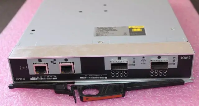 Alt view image 3 of 4 - 111-00485+C0 NETAPP DS4243/4246 IOM3 CONTROLLER MODULE