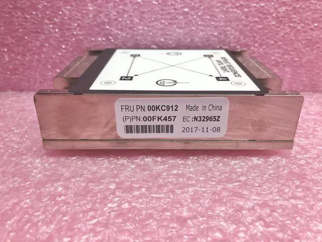 Alt view image 2 of 3 - 00KC912 Heatsink for X3550 Server