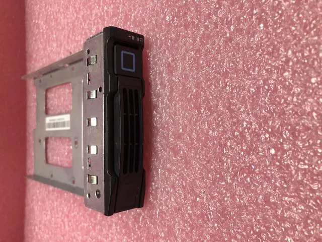 Main image of TDI4ZS2RH 3.5" LFF tray for Quanta STRATOS S210-X22RQ