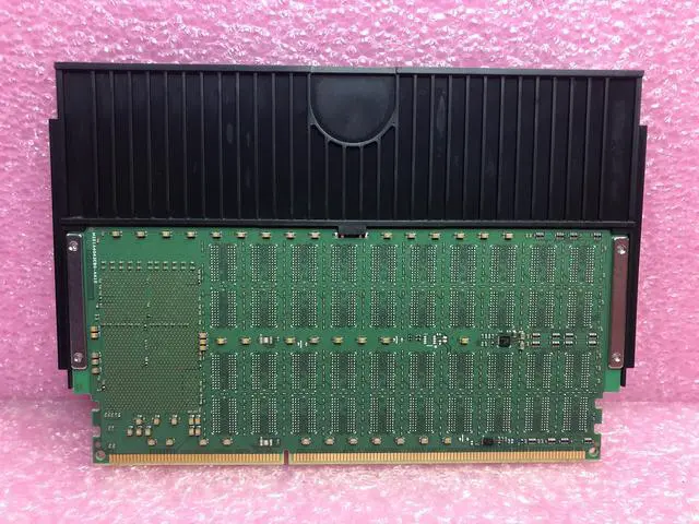 Alt view image 2 of 3 - 01GY774 IBM 32GB DDR4 4GB 1600MHz CDIMM DRAM Memory 31ED