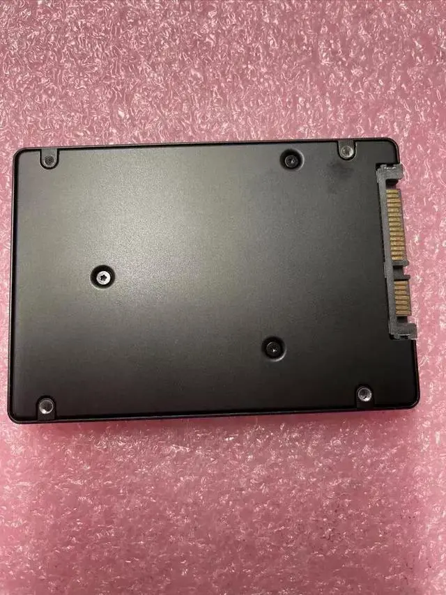 Alt view image 2 of 3 - Dell MY9YG 128 GB 2.5 Inches Internal Solid State Drive for Latitude 11 (3150) - 6 Gbps - SATA - Triple Level Cell - PM871 Series
