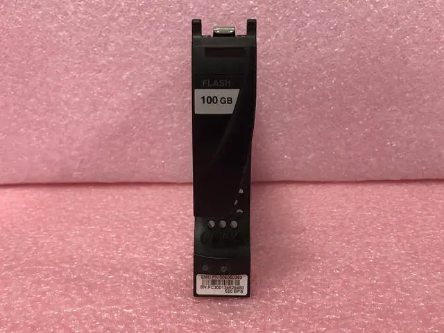 Alt view image 4 of 4 - 005050363 EMC 100GB SSD SAS 3.5 6G VNX5100/53