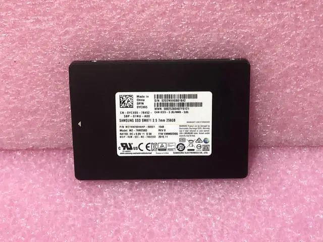 Main image of Dell YCX65 256 GB 2.5 Inches Internal Solid State Drive - 6 Gbps - SATA - Multi Level Cell - Mixed Use - 7 MM - SM871 Series - MZ-7KN256D