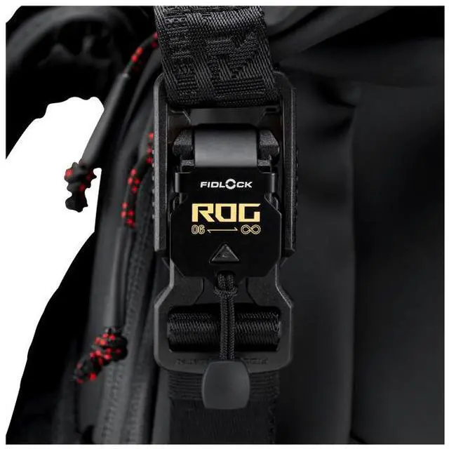 Alt view image 4 of 7 - ASUS ROG Slash 18" Backpack Edition 20 (Magnetic quick-release buckle, YKK zippers, breathable back panel, adjustable chest strap, 26L capacity) International Edition