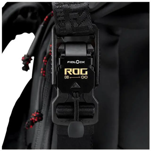 Alt view image 5 of 7 - ASUS ROG Slash 18" Backpack Edition 20th (Magnetic quick-release buckle, YKK zippers, breathable back panel, adjustable chest strap, 26L capacity) International Edition