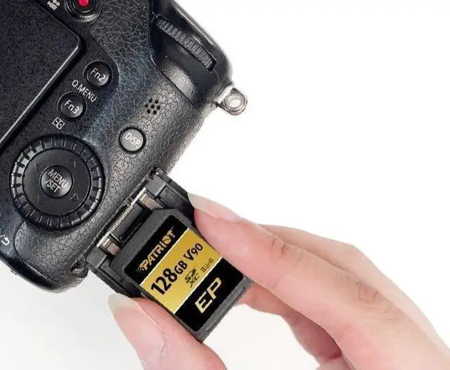 Alt view image 5 of 5 - Patriot Memory V90 SDXC UHS-II U3 Class 10 SD Card 128GB