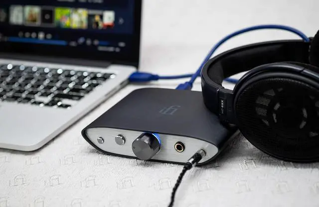 Alt view image 4 of 5 - iFi Zen DAC V2 | Desktop Digital Analog Converter with USB 3.0 B Input only/Outputs: 6.3mm Unbalanced / 4.4mm Balanced/RCA - MQA DECODER - Audio System Upgrade (Unit only)