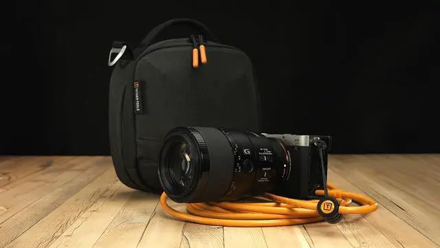 Alt view image 2 of 4 - Starter Tethering Kit w/USB-C to USB-C 15' (4.6m) Straight to Straight, High-Visibility Orange, TetherGuard, TechManager Bag by Tether Tools
