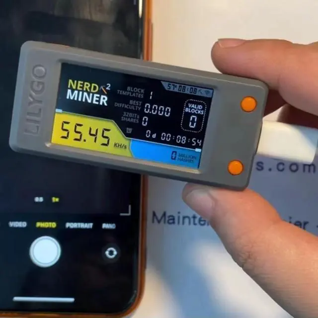 Alt view image 5 of 5 - Generic Solo Miner Lucky Miner LV03 USB Bitcoin Miner Lottery Miner with Mini Display Mini asic Miner Crypto Miner