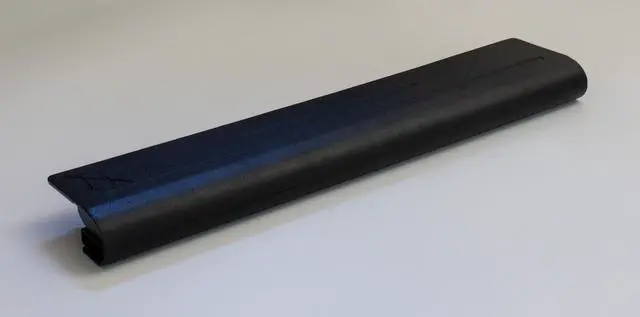 Alt view image 3 of 4 - GHU New Battery JKVC5 58 WHR Replacement for Dell Inspiron 1764 1564 1464 P/N 312-1021 312-1022 451-11467 05Y4YV 0FH4HR NKDWV K456N 1464D 1564R P07E P08F 5YRYV 9JJGJ TRJDK CW435 5200 mAh