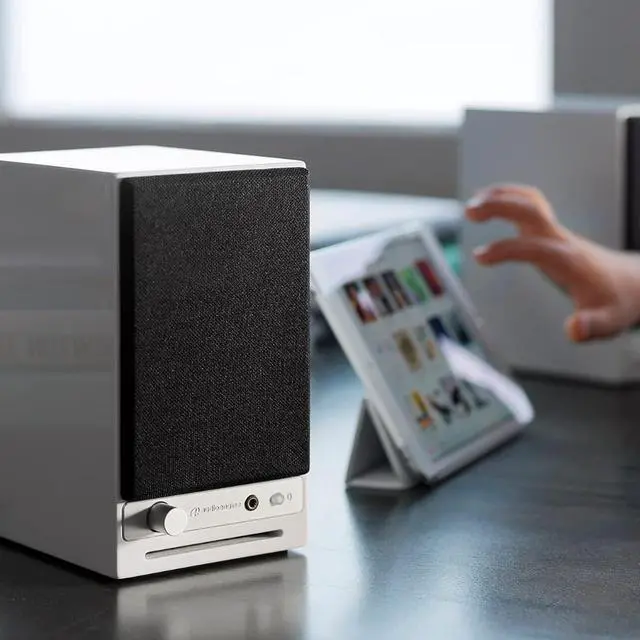 Alt view image 3 of 5 - Audioengine A2 HD White Home Music System with S6 Subwoofer and DS1M Stands