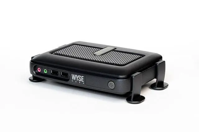 Alt view image 4 of 5 - WYSE TECHNOLOGY (WINTERM) C90LE 1Gfor 1GR Dvi Us