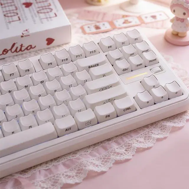Main image of EWEADN White Cat PBT Keycaps, Crystal MOA Profile Keycap Set, 132 Keys Cute Cat Theme Custom Keycaps for Mechanical Keyboard with Cherry/Gateron MX Switches