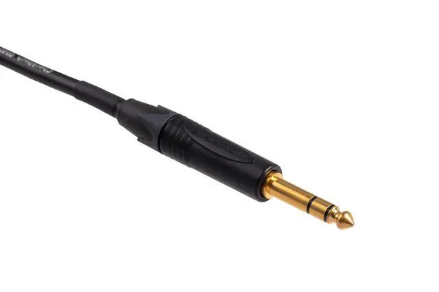 Alt view image 4 of 5 - Checkitech Gratify G1401 Balanced 1/4-inch TRS Male to XLR Male Patch Cable with Neutrik Gold Contacts (10 Foot)