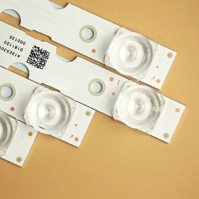 Alt view image 4 of 5 - GuuYebe 4 Pcs Led Backlight Strips Set Replacement for 55S421 55S423 55S425 4C-LB5508-HR02J 4C-LB5507-HR03J 4C-LB5508-HR03J 4C-LB5508-HR06J 55HR330M08A2 55HR330M07B2 55HR330M07A2 55D6