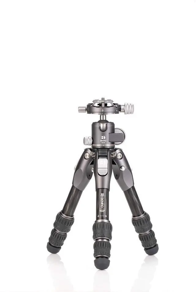 Main image of Benro Tortoise Columnless Carbon Fiber Zero Series Tripod with GX25 Ballhead, 3 Leg Sections, Twist Leg Locks, Padded Carrying Case (TTOR03CGX25)