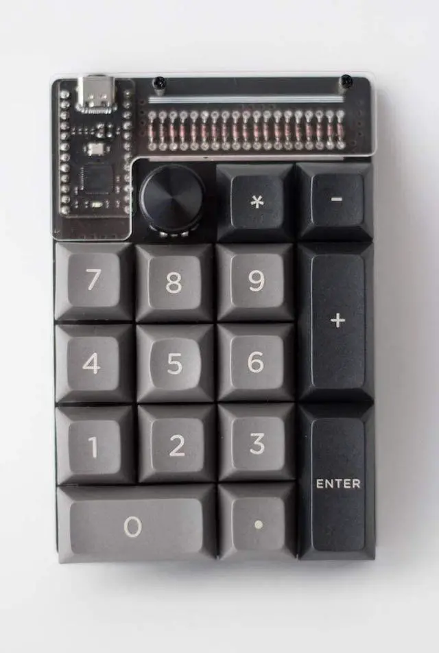 Main image of Tidbit 19 Key Programmable QMK Mechanical Numpad Kit (Black)