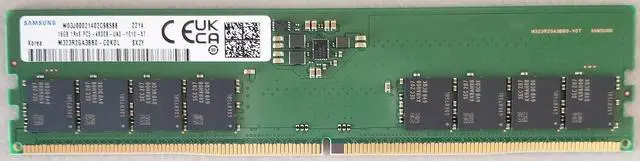 Main image of Samsung M323R2GA3BB0-CQK 16GB DDR5-4800 PC5-38400 4800MHz UDIMM Non-ECC UNBUFFERED Desktop RAM Memory Module