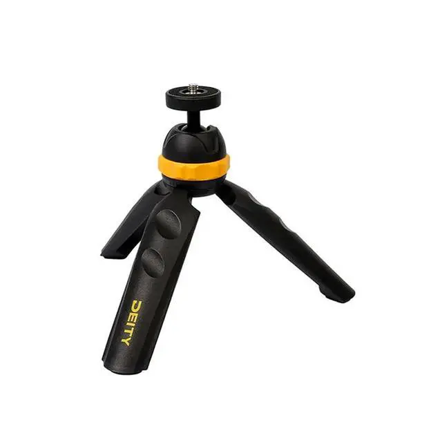 Alt view image 5 of 5 - Deity Microphones VO-7U Dynamic Supercardioid USB Streamer Microphone with Desktop Tripod, White