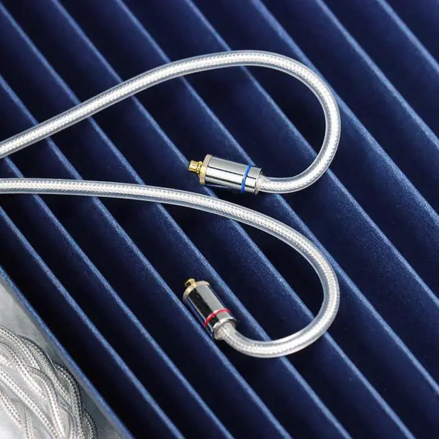 Alt view image 3 of 5 - ARTTI Spark Earphone Upgrade Cable 2 Cores 244 Strands Silver-Plated Copper 7N OCC HiFi IEM Cable 2.5/3.5/4.4mm 3in1 Plug 2pin/MMCX/QDC Cable (Silver, MMCX Bend Plug)
