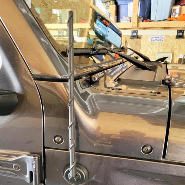 Alt view image 2 of 5 - VOFONO 16 Inch Antenna for 2007-2025 Jeep Wrangler Sahara Rubicon Unlimited 4xe Sport JL JK JKU JT JLU Willys Mojave Gladiator, Jeep Accessories Antenna Replacement Designed for Car Radio Reception