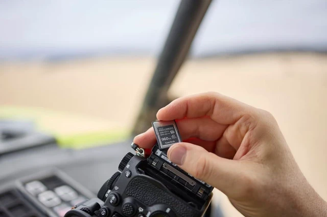 Alt view image 2 of 4 - SANDISK 960GB PRO-Cinema CFexpress Type A, Up to 1800MB/s Read Speeds