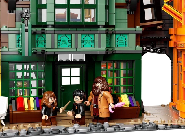 Alt view image 2 of 4 - Lego Harry Potter - Diagon Alley (75978)
