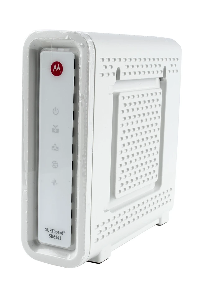 Alt view image 3 of 5 - ARRIS / Motorola SurfBoard SB6141 DOCSIS 3.0 Cable Modem - White
