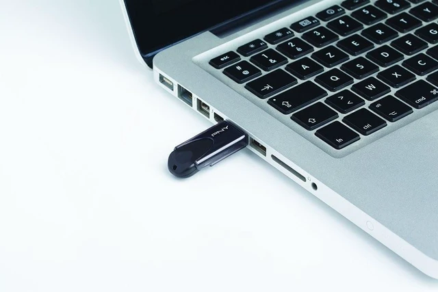 Alt view image 3 of 5 - PNY USB Flash Drive 2.0, 4 Standard -Black 32 Go 32 gb, 32 GB, FD32GATT4-EF