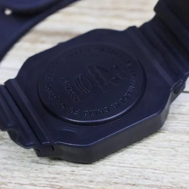 Alt view image 2 of 5 - Ultra-Thin Digital Watch for Men Women - Gray