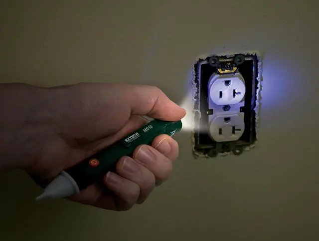 Alt view image 3 of 3 - Extech MD10 Non-Contact Magnet Detector Pen with Built-in Flashlight - Magnetic Field Tester for Solenoid Valves, Relays, and Coils - HVAC, Automotive, and Industrial Diagnostic Tool