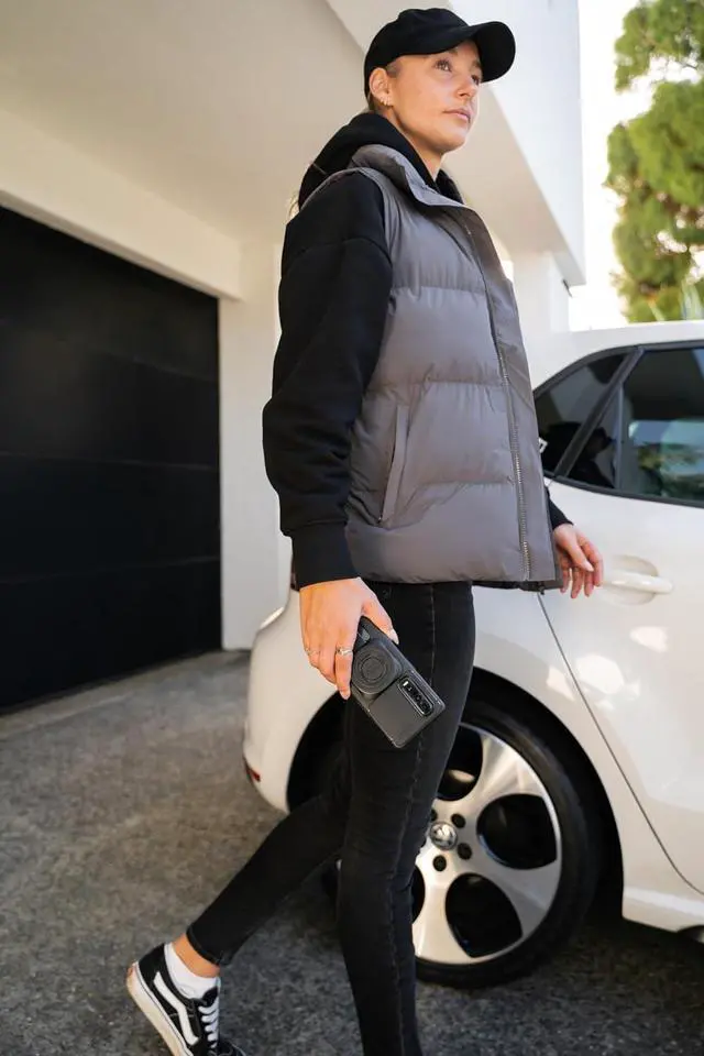 Alt view image 6 of 7 - Quad Lock MAG Universal Adaptor