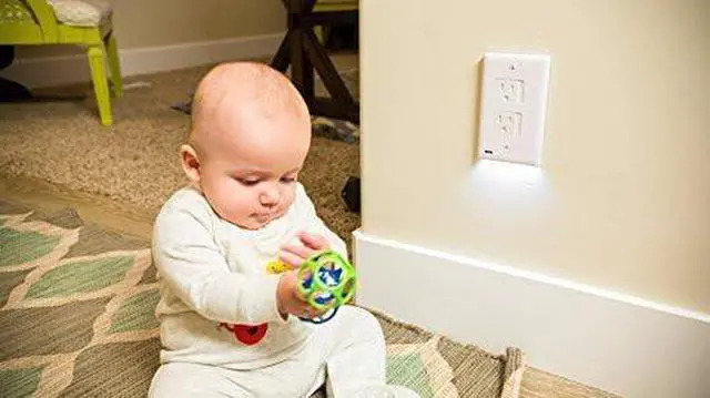 Alt view image 2 of 4 - SnapPower SafeLight Outlet Cover - Self-Closing Safety Cover Plate with LED Night Light - Child-Proofing Wall Plate Helps Protect Baby from Electrical Shock - (Duplex, White)
