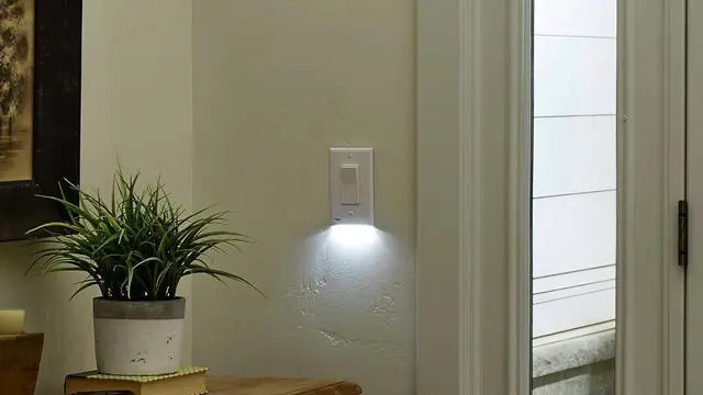 Alt view image 3 of 4 - SnapPower SwitchLight Cover- LED Night Light - for 3-Way Light Switches - Light Switch Plate with LED Night Lights - Adjust Brightness - Auto On/Off Sensor - (Toggle, White)