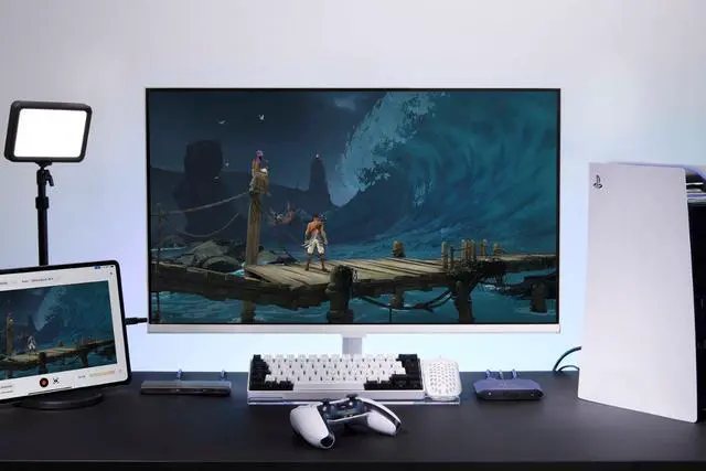 Alt view image 3 of 10 - Elgato 4K X External game  Capture Card