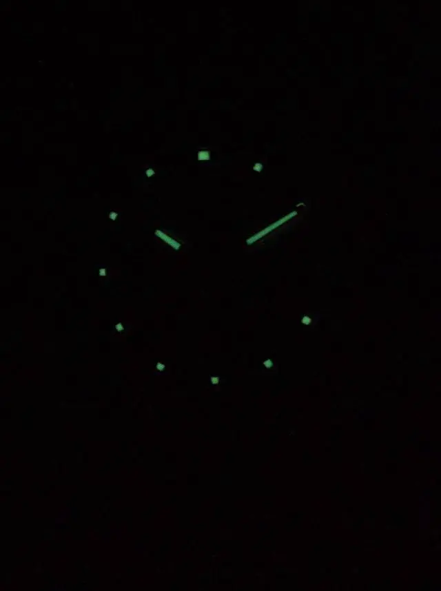 Alt view image 2 of 7 - Seiko 5 Automatic 21 Jewels Japan Made Gold Tone Dial SNK574J1 30M Mens Watch