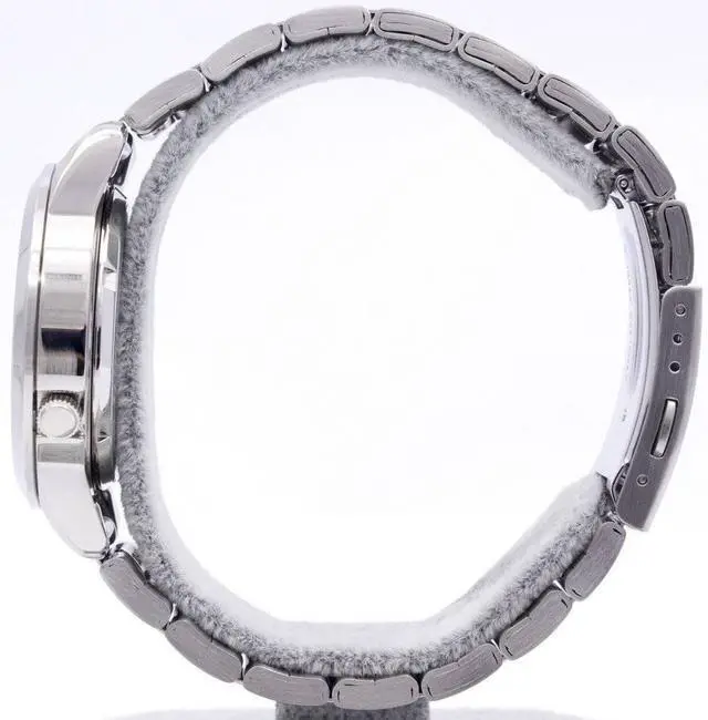 Alt view image 3 of 7 - Seiko 5 Automatic 21 Jewels Japan Made SNKE49J1 SNKE49J Men's Watch