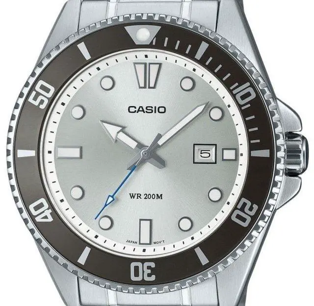 Alt view image 2 of 3 - Casio Standard Silver Dial Quartz Sports 200M Men's Watch MDV-107D-7AV