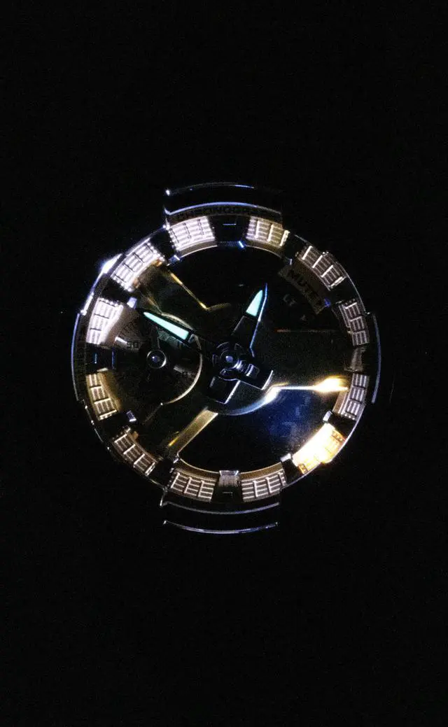 Alt view image 3 of 5 - Casio G-Shock Gold Dial Quartz Sports 200M Men's Watch GM-110BD-1A9