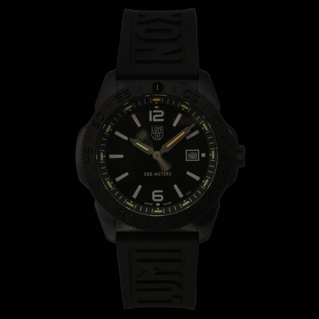 Alt view image 6 of 7 - Luminox Pacific Diver Rubber Strap Green Dial Quartz Diver's XS.3137.B 200M Men's Watch