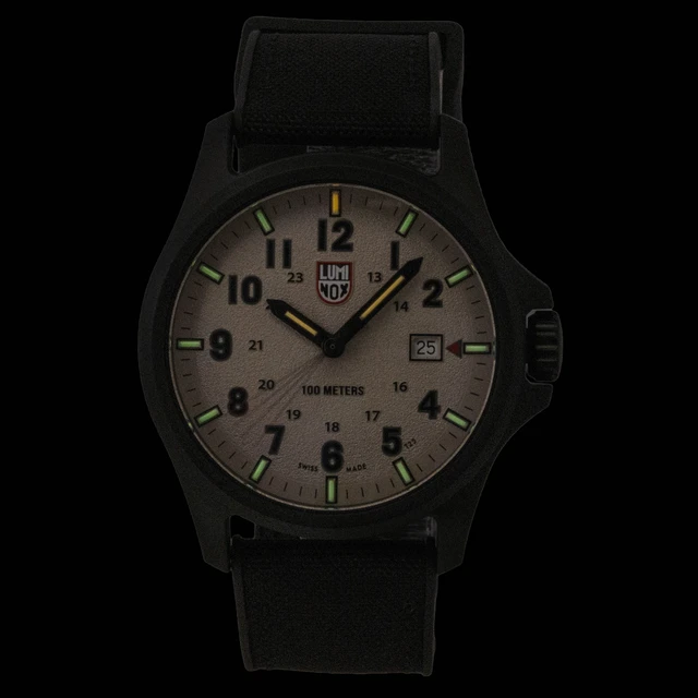Alt view image 6 of 7 - Luminox Atacama Field Rubber Strap Beige Dial Quartz XL.1971.2 100M Men's Watch