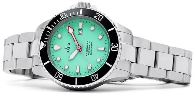 Alt view image 4 of 7 - Ratio FreeDiver Sapphire Crystal Stainless Steel Green Dial Automatic 21 Jewels RTFL835 200M Ladies Womens Watch