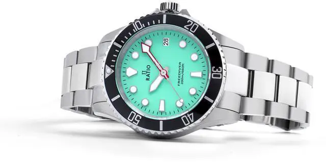 Alt view image 2 of 4 - RATIO FreeDiver Sapphire Crystal Stainless Steel Green Dial Quartz RTF039 200M Mens Watch
