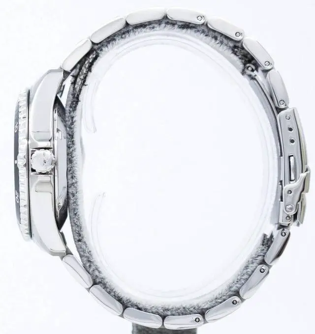 Alt view image 16 of 20 - Orient Mako II FAA02001B9 200 Meter Japanese Automatic Diving Watch