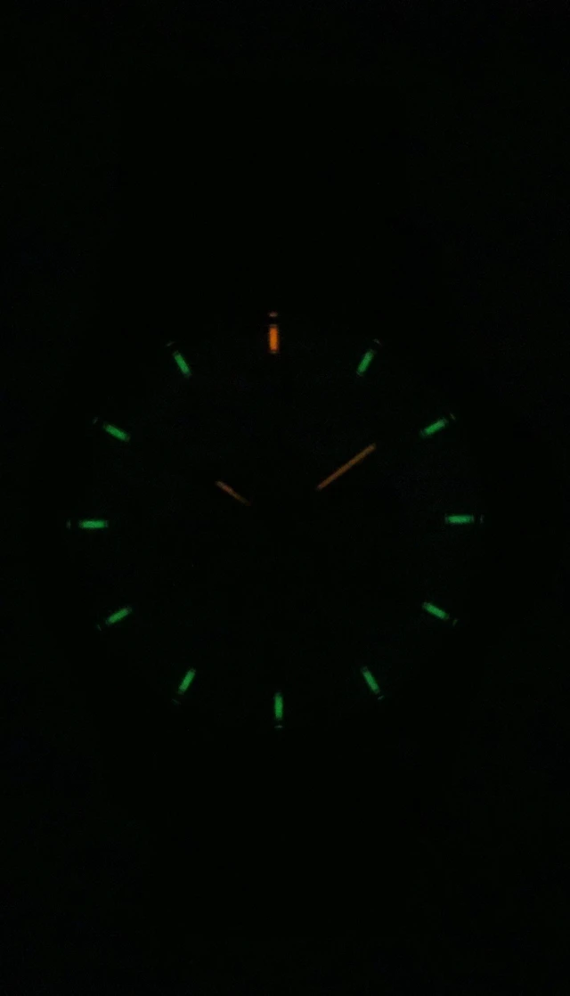 Alt view image 2 of 4 - Luminox Atacama Field Black Rubber Strap Grey Dial Quartz XL.1971.SET 100M Men's Watch With Extra Strap